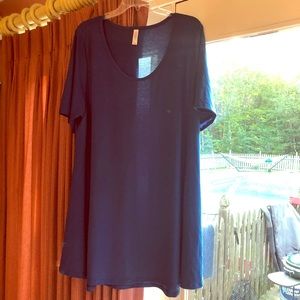 Lularoe Perfect T NWT